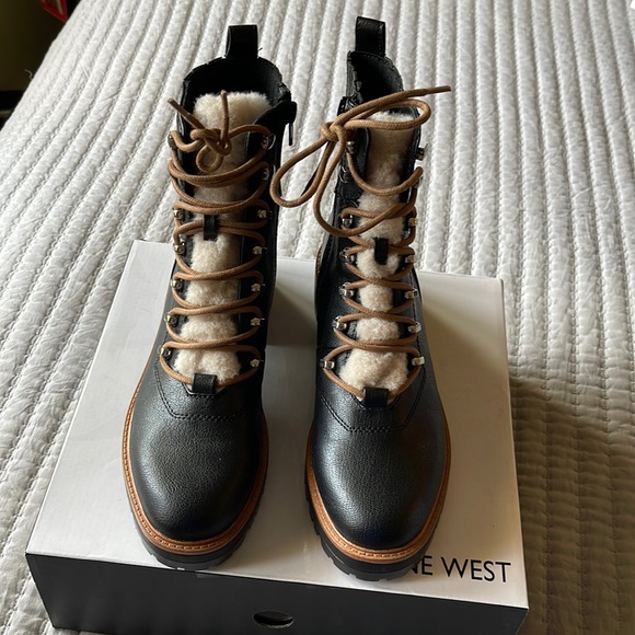 Nine West boots - Picture 1 of 5